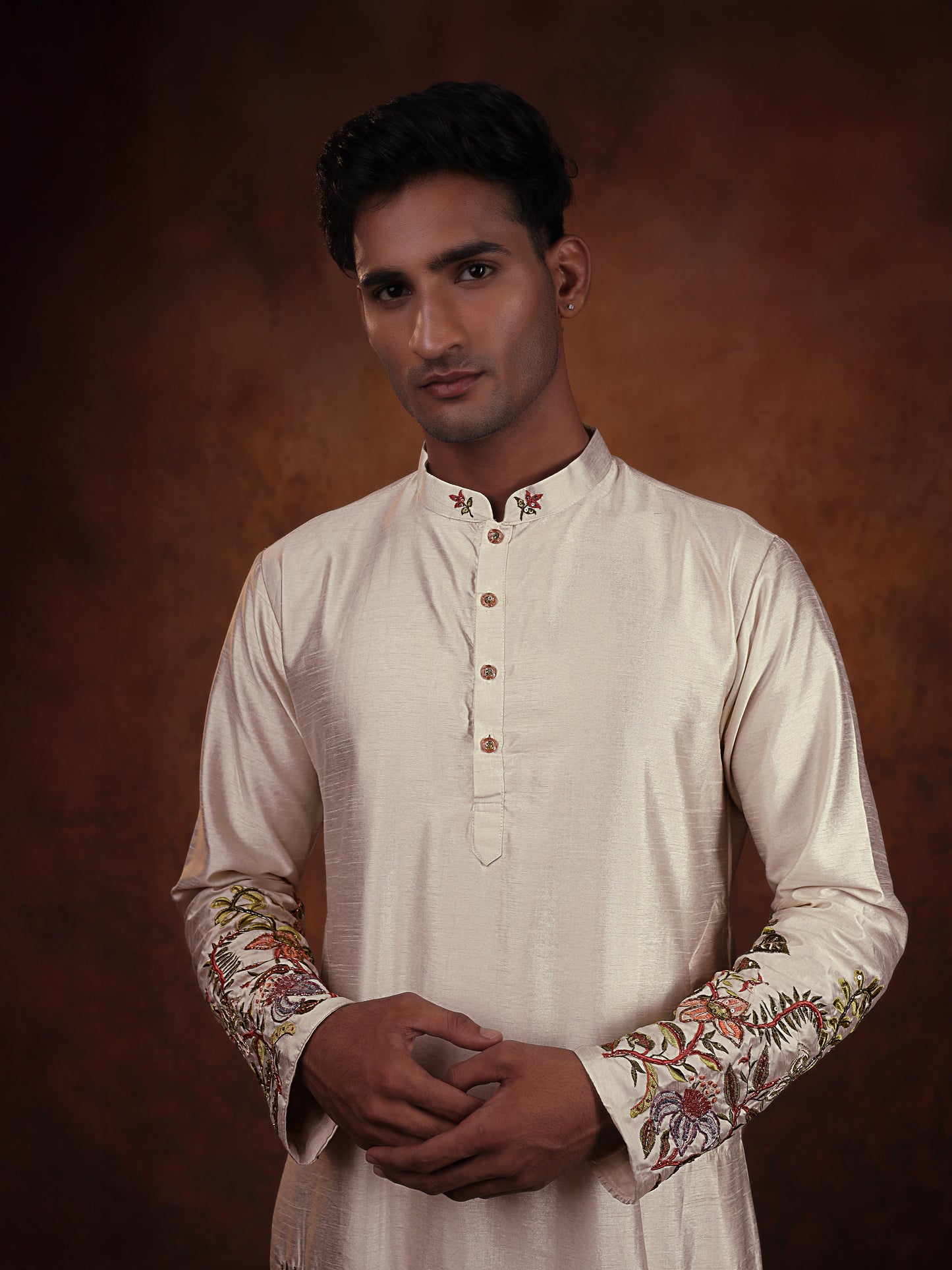 Off White Dupion Kurta With Flower Embroidered Kurta Set For Man